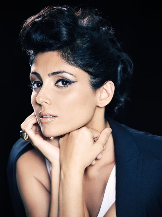 Anita Kapoor - clanhouseonline.com